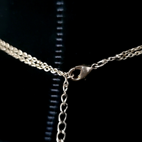 Vintage BETSEY JOHNSON Leaping Leopards Collection Layered Heart Necklace. - Picture 11 of 13